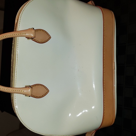 Hand Bag - Picture 7 of 7